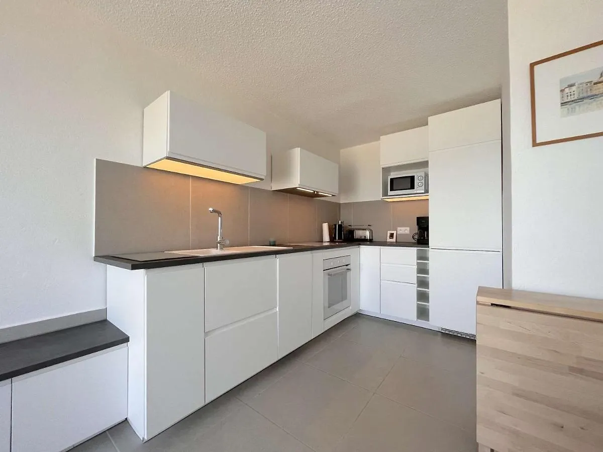 Appartement Moderne 2 Pieces Avec Clim, Parking A Cavalaire - Fr-1-226B-164